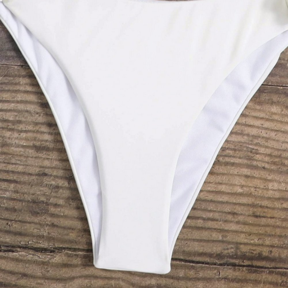 Trending now floral detail tie neck bikini white - Picture 7 of 7